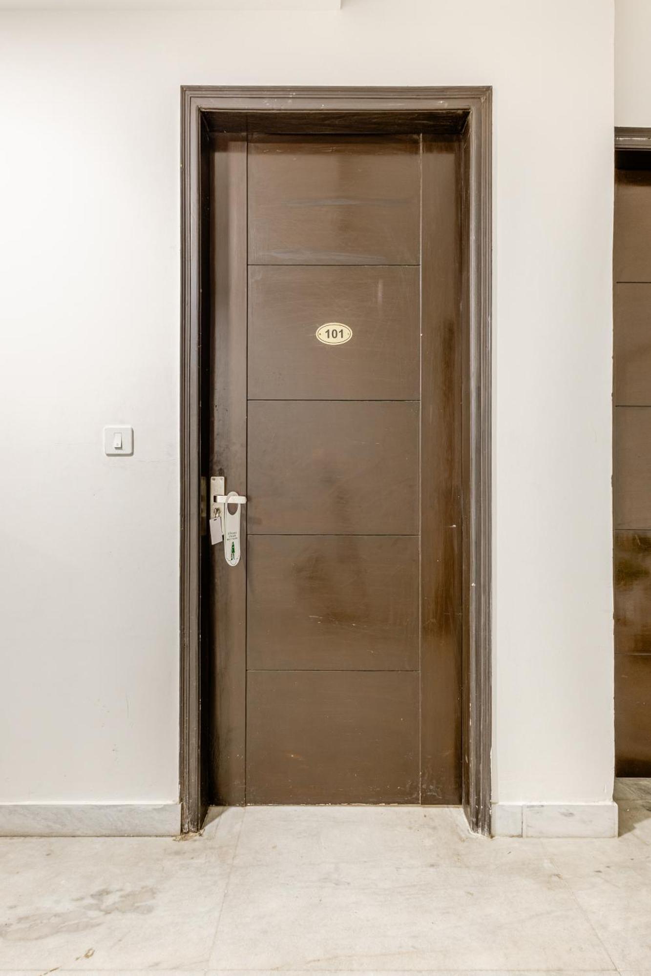 Lime Tree Service Apartment Golf Course Road, Gurgaon Eksteriør bilde